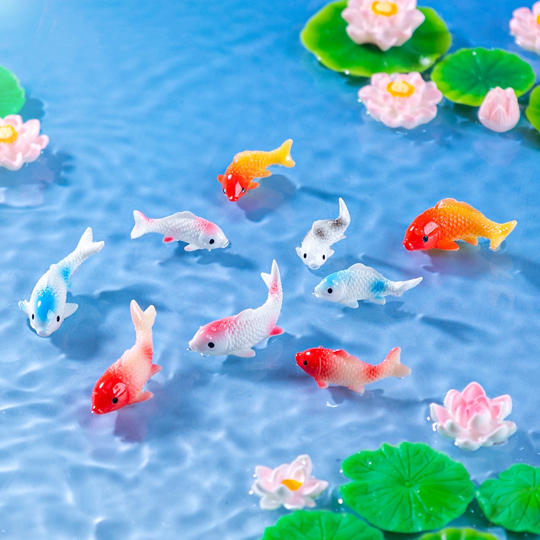 Bonsai Garden Mini - 10 SZT. Mini Figurki Karpia Koi